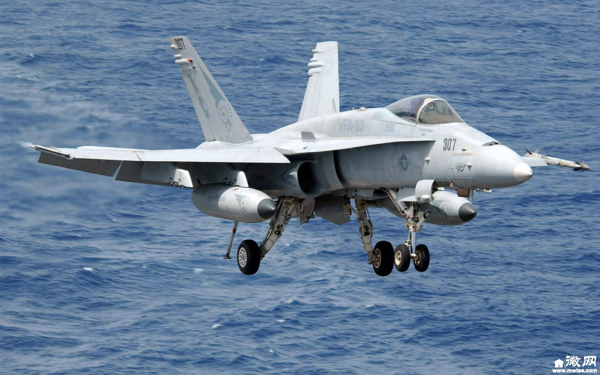 War Airplane (50).jpg
