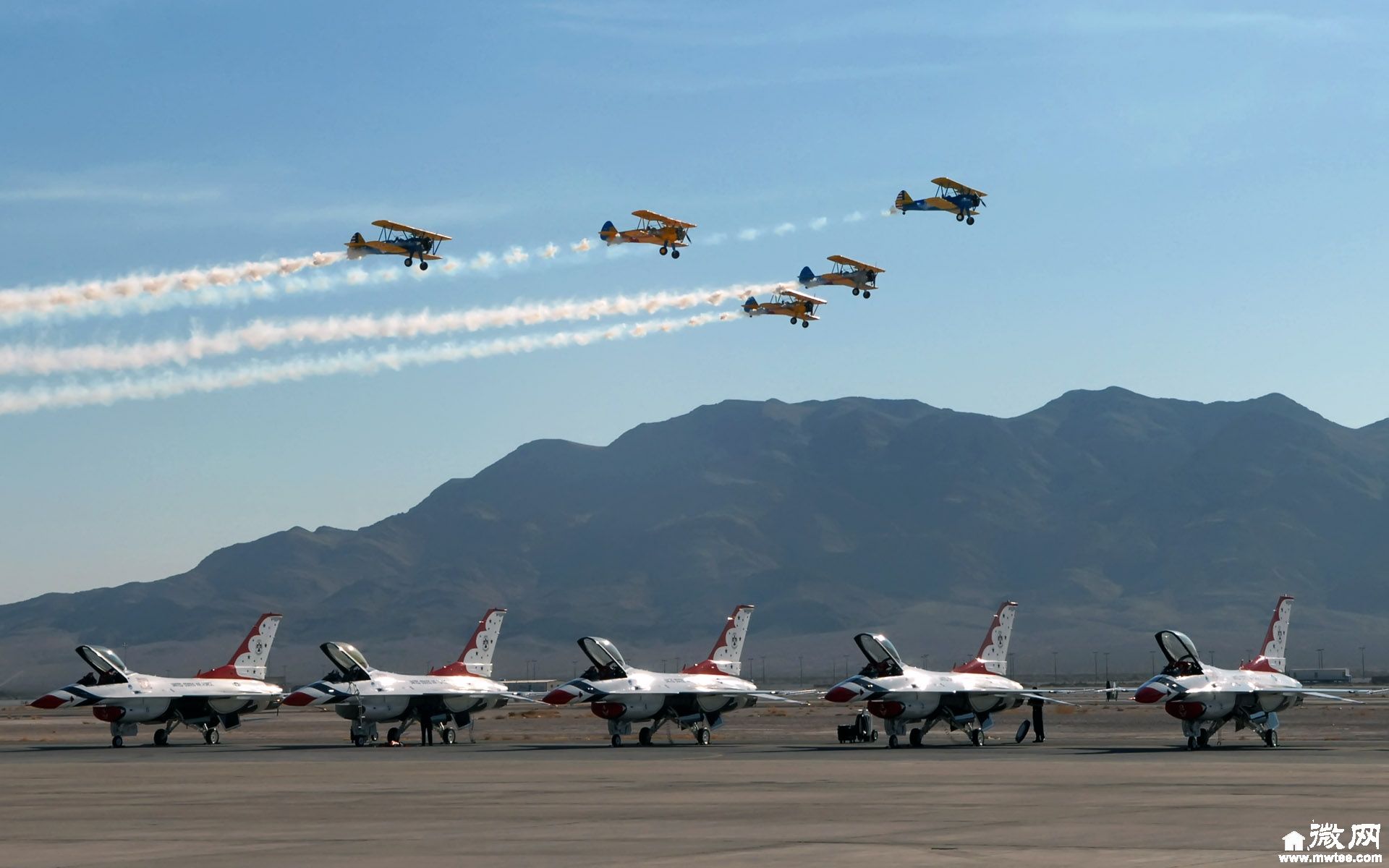 War Airplane (90).jpg