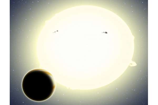 新发现“爱因斯坦行星”公转周期一天半