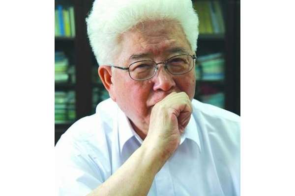 周立伟：科学之门为爱它的人打开